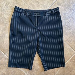 GUC - Express - Editor Shorts